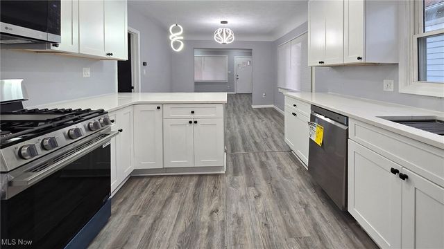 3250 Fulton Road, Cleveland, OH 44109