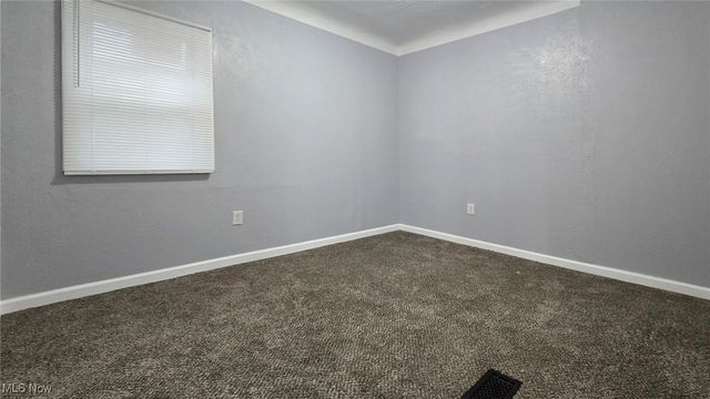 3250 Fulton Road, Cleveland, OH 44109