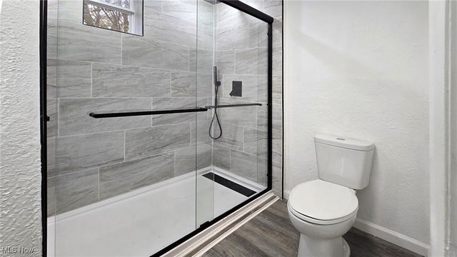 3250 Fulton Road, Cleveland, OH 44109