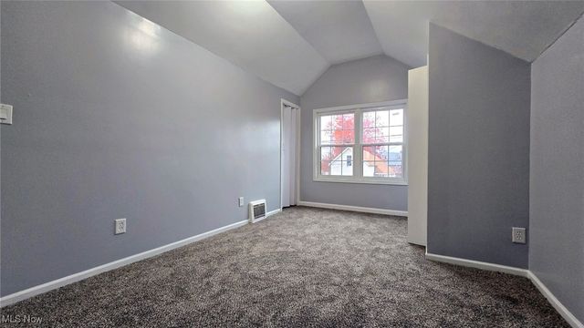 3250 Fulton Road, Cleveland, OH 44109