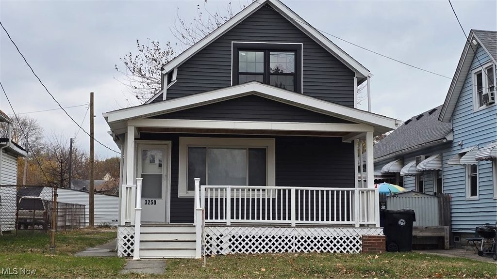 3250 Fulton Road, Cleveland, OH 44109
