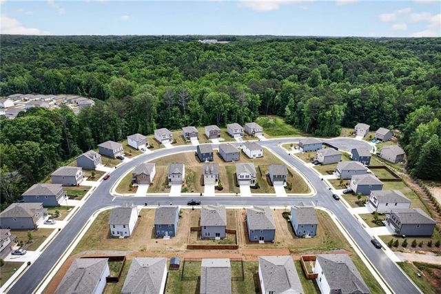 8308 Hunters Grove Road, Union City, GA 30291
