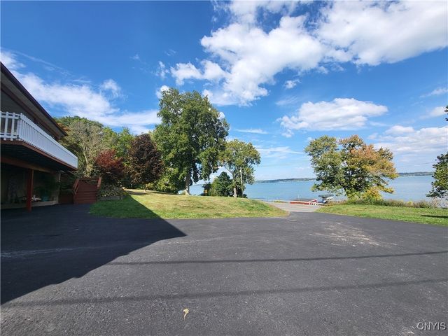 3066 State Route 89, Fayette, NY 13148