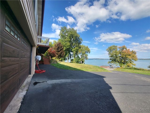 3066 State Route 89, Fayette, NY 13148