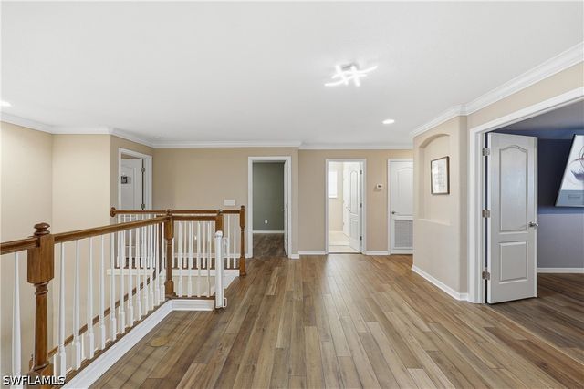 2446 Heydon CIR E, Naples, FL 34120