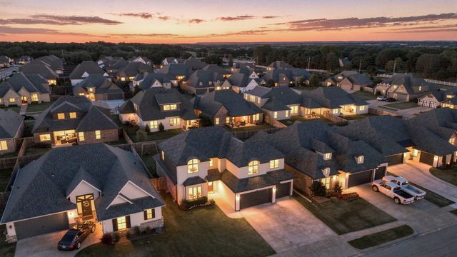 13009 S 5th Street, Jenks, OK 74037