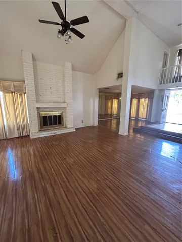 14715 Mesa Vista Drive, Houston, TX 77083