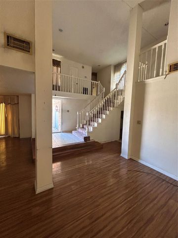14715 Mesa Vista Drive, Houston, TX 77083