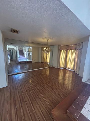 14715 Mesa Vista Drive, Houston, TX 77083
