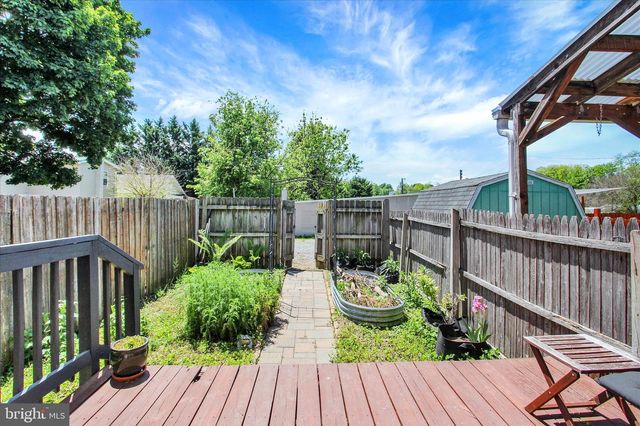 212 W 4TH ST, Waynesboro, PA 17268