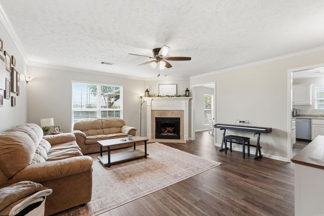 2330 Orchid Dr, Conway, AR 72034