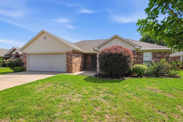 2330 Orchid Dr, Conway, AR 72034