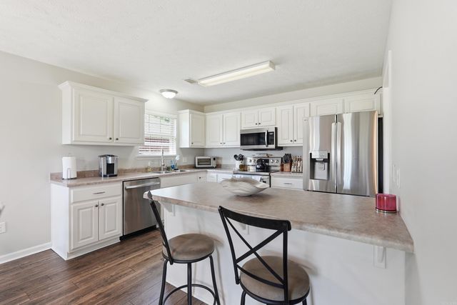 2330 Orchid Dr, Conway, AR 72034
