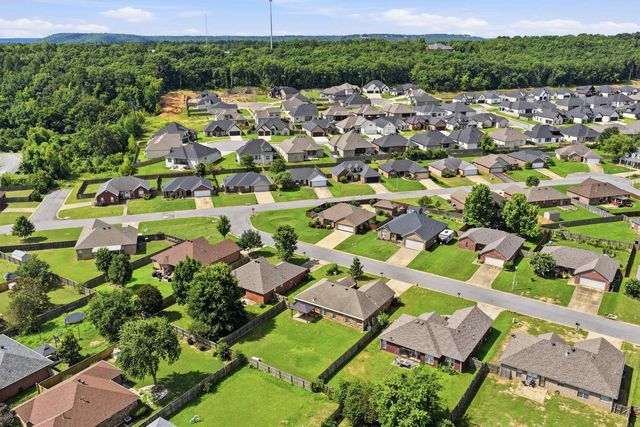 2330 Orchid Dr, Conway, AR 72034