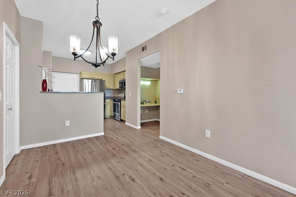 10550 West Alexander Road 1097, Las Vegas, NV 89129 — photo 4
