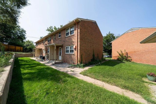 1426 Bonforte Blvd, Pueblo, CO 81001