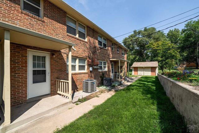 1426 Bonforte Blvd, Pueblo, CO 81001