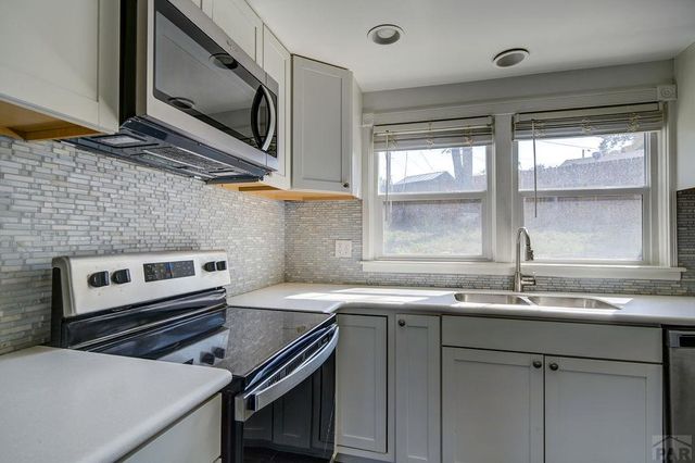 1426 Bonforte Blvd, Pueblo, CO 81001