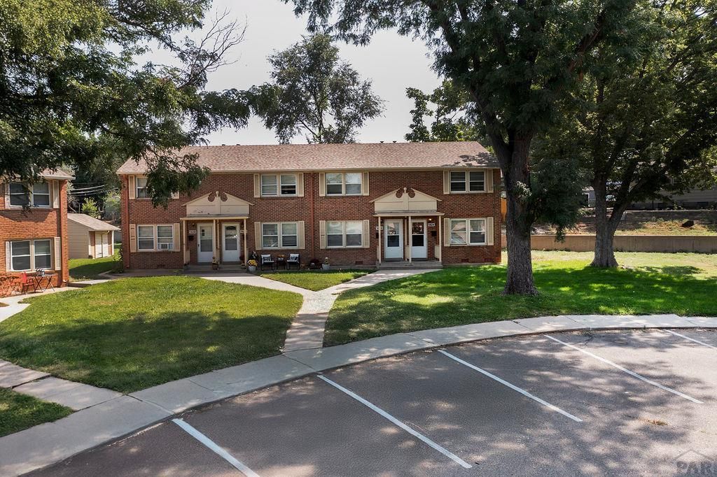 1426 Bonforte Blvd, Pueblo, CO 81001