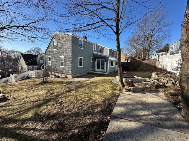 156 Parke Ave, Quincy, MA 02171