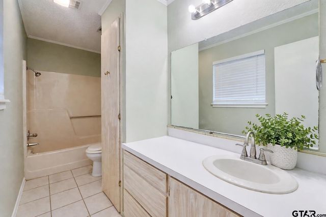 596 County Road 4218, Mt Pleasant, TX 75455