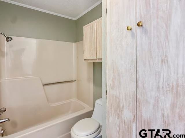 596 County Road 4218, Mt Pleasant, TX 75455