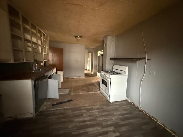 2516 W Elm Street, Springfield, MO 65806