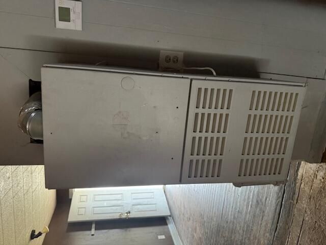 2516 W Elm Street, Springfield, MO 65806