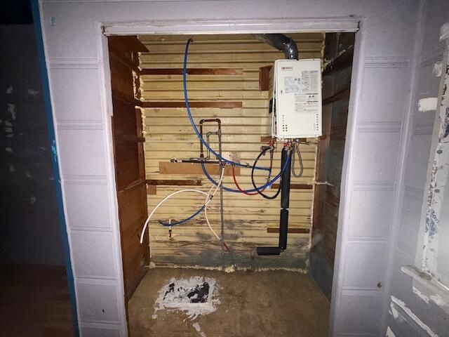 2516 W Elm Street, Springfield, MO 65806