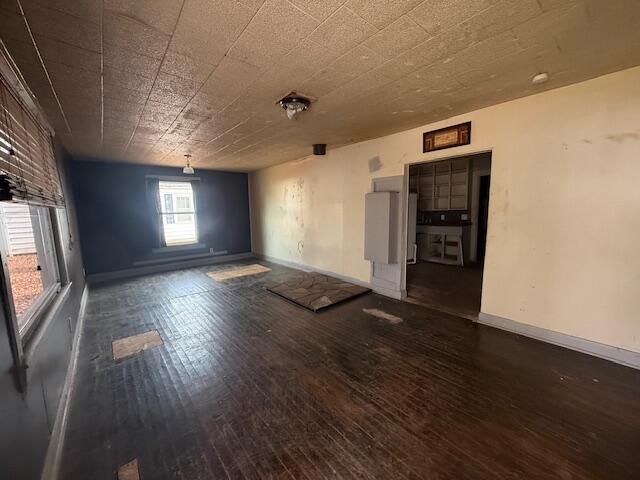 2516 W Elm Street, Springfield, MO 65806