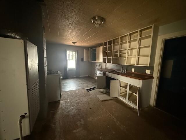 2516 W Elm Street, Springfield, MO 65806