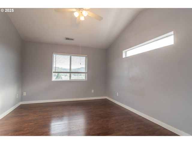 131 MAKAH Ct, Roseburg, OR 97471