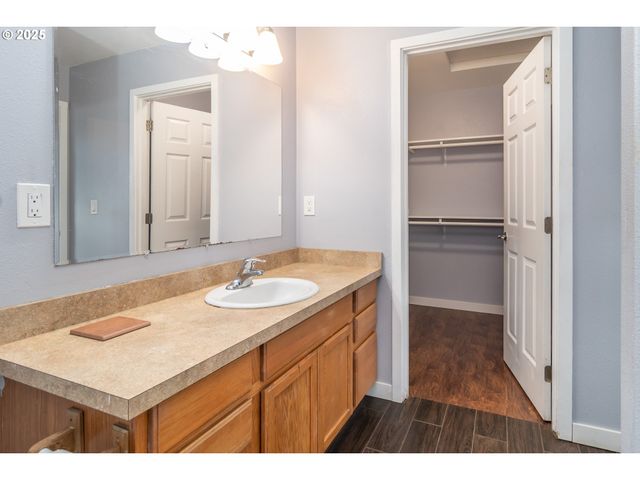 131 MAKAH Ct, Roseburg, OR 97471