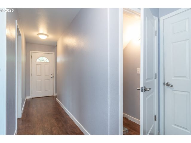 131 MAKAH Ct, Roseburg, OR 97471