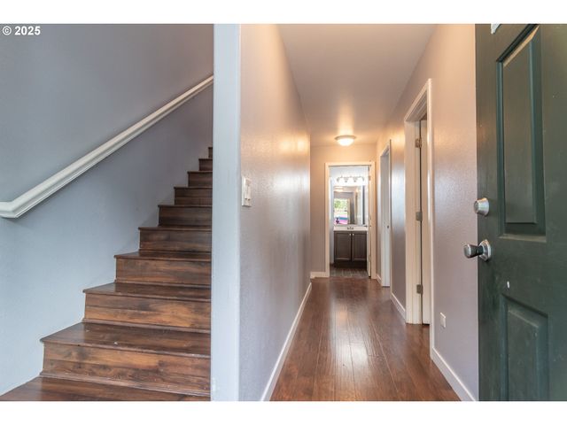 131 MAKAH Ct, Roseburg, OR 97471