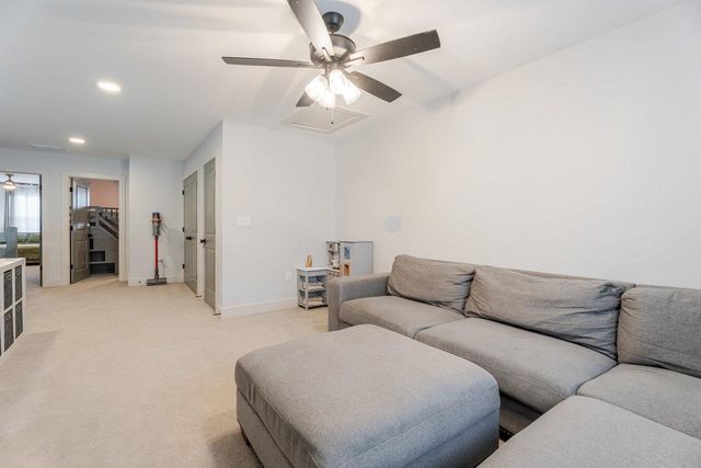 34 FIELD CT, Bridgewater, VA 22812