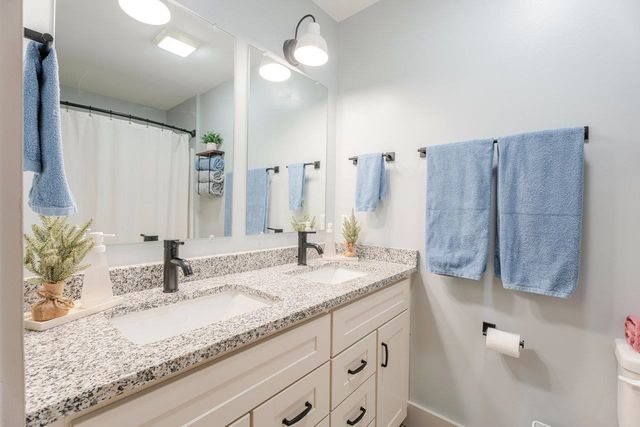 34 FIELD CT, Bridgewater, VA 22812