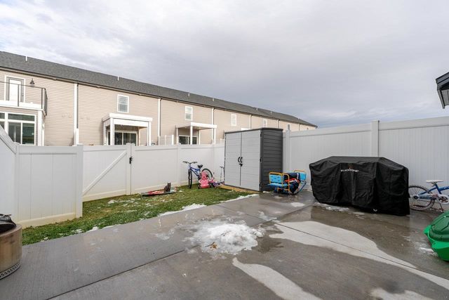 34 FIELD CT, Bridgewater, VA 22812