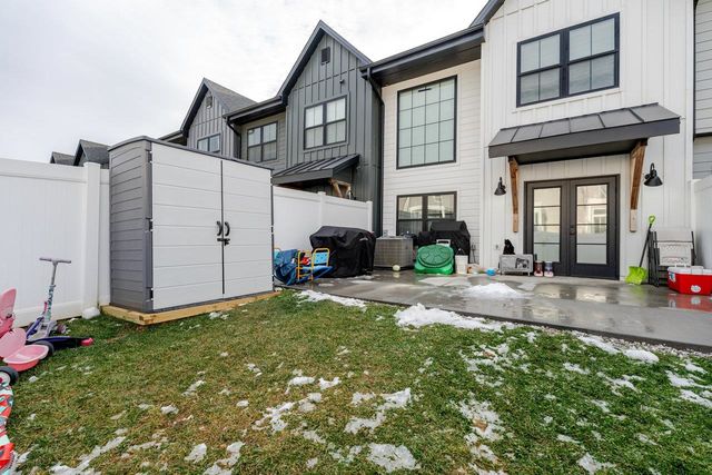 34 FIELD CT, Bridgewater, VA 22812