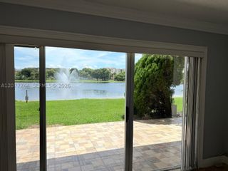 9357 Fontainebleau Blvd D104, Miami, FL 33172
