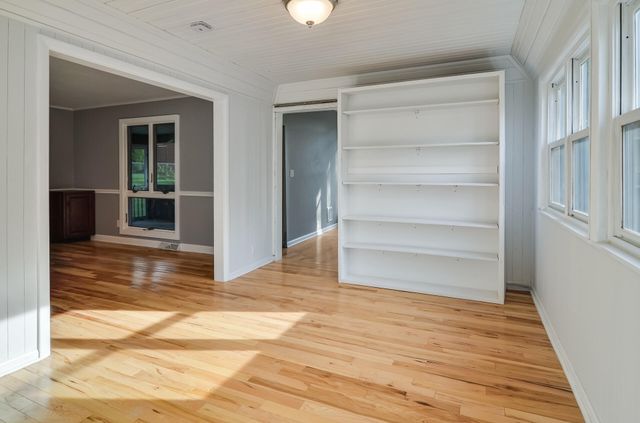 2212 Elm Tree Lane, Crown Point, IN 46307