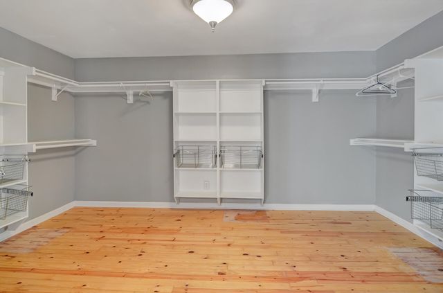 2212 Elm Tree Lane, Crown Point, IN 46307