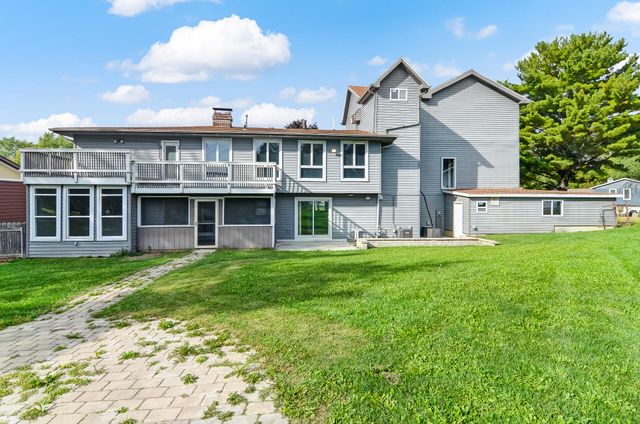 2212 Elm Tree Lane, Crown Point, IN 46307