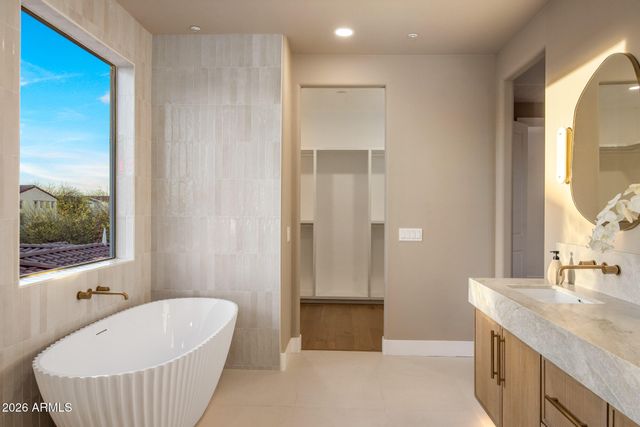 9305 E CANYON VIEW Road, Scottsdale, AZ 85255