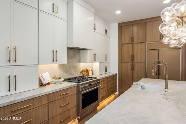 9305 E CANYON VIEW Road, Scottsdale, AZ 85255