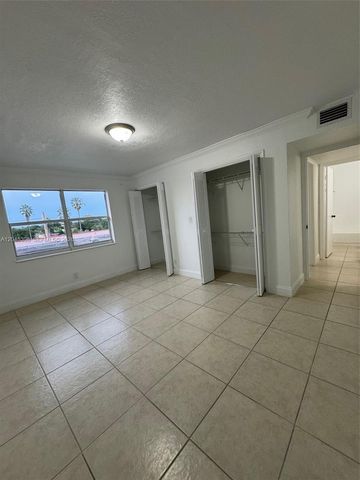 11195 SW 1st St 314, Sweetwater, FL 33174