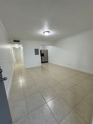 11195 SW 1st St 314, Sweetwater, FL 33174
