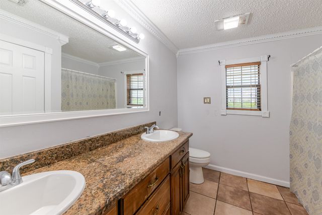 336 E Woodlawn Ranch Road, Houma, LA 70363