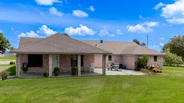 336 E Woodlawn Ranch Road, Houma, LA 70363