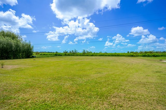 336 E Woodlawn Ranch Road, Houma, LA 70363